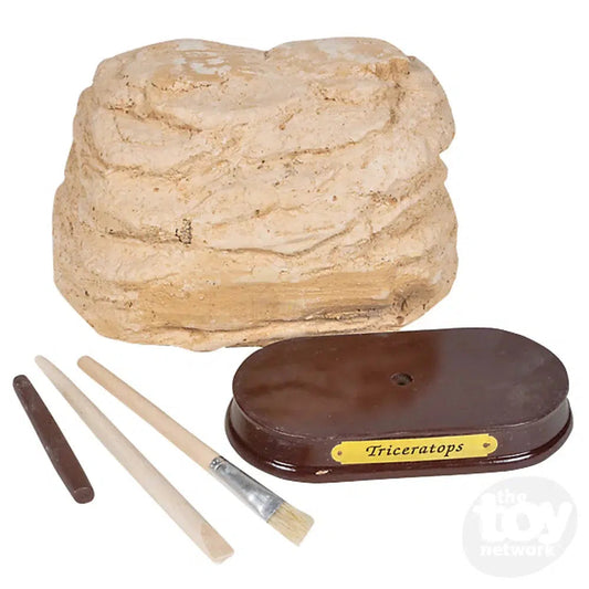 The Toy Network-6.5" Dinosaur Skull Excavation Dig Kit Triceratops-AM-EXDTR-Legacy Toys