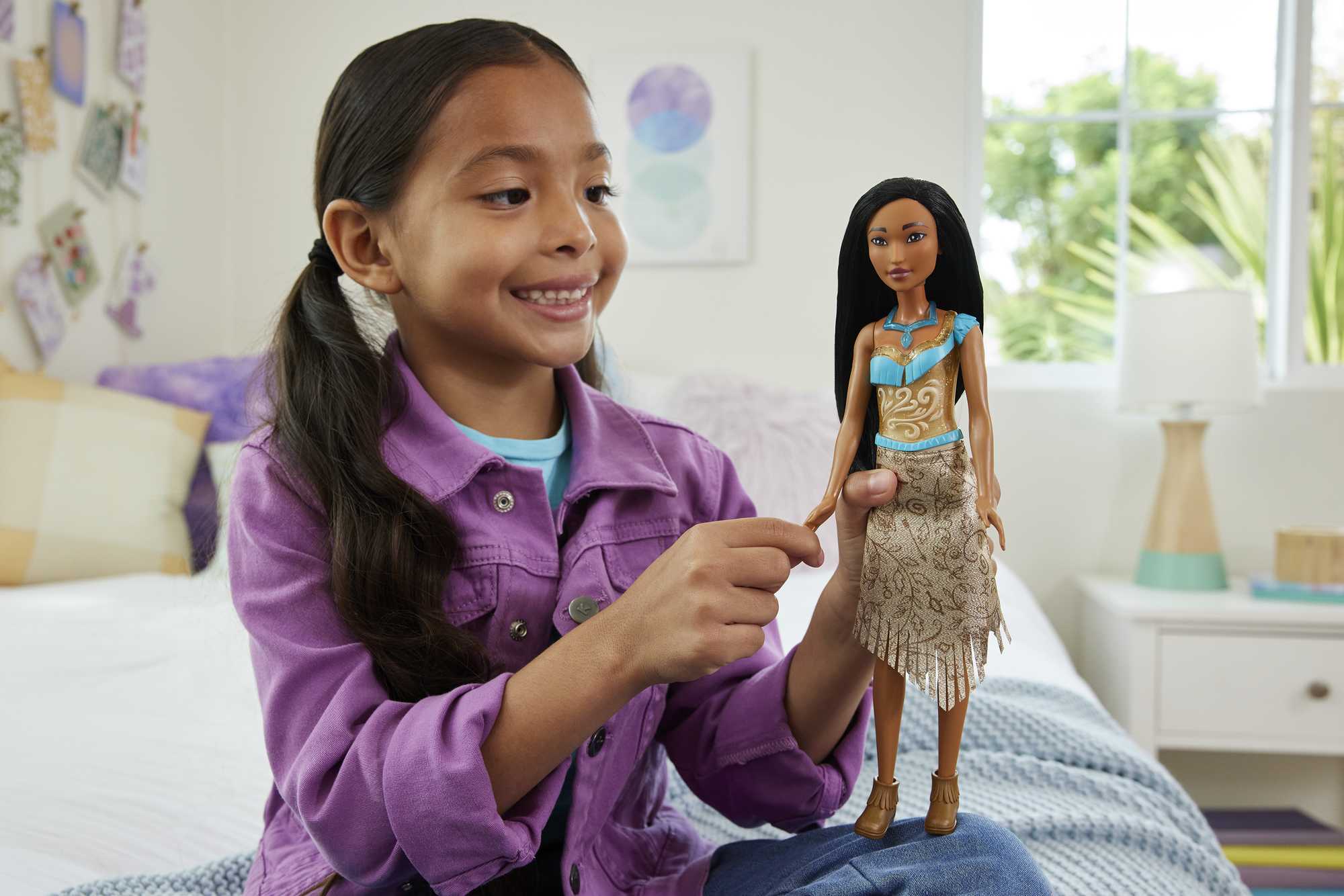 Mattel-Disney Princess Pocahontas Doll-HLW07-Legacy Toys