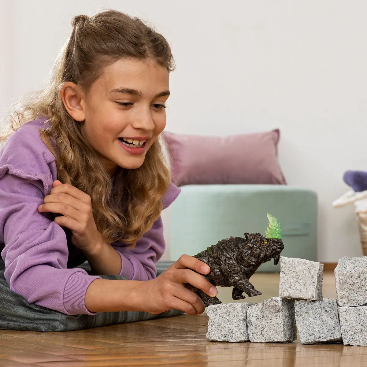 Schleich-Battle Rhino-70157-Legacy Toys