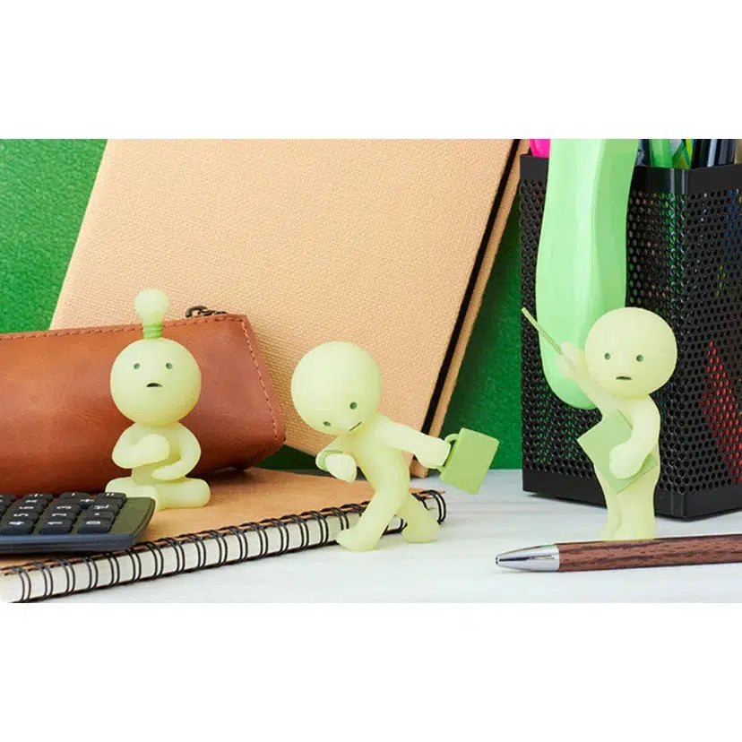 Sonny Angel-Smiski Mini Figure: Work Series--Legacy Toys